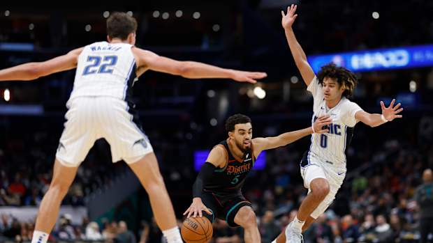 Tyus Jones Anthony Black Magic Wizards